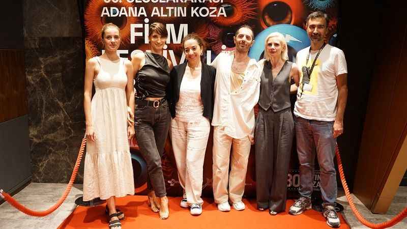Altın Koza’da ulusal yarışma filmleri seyirci ile buluştu Altın Koza’da ulusal yarışma filmleri seyirci ile buluştu
