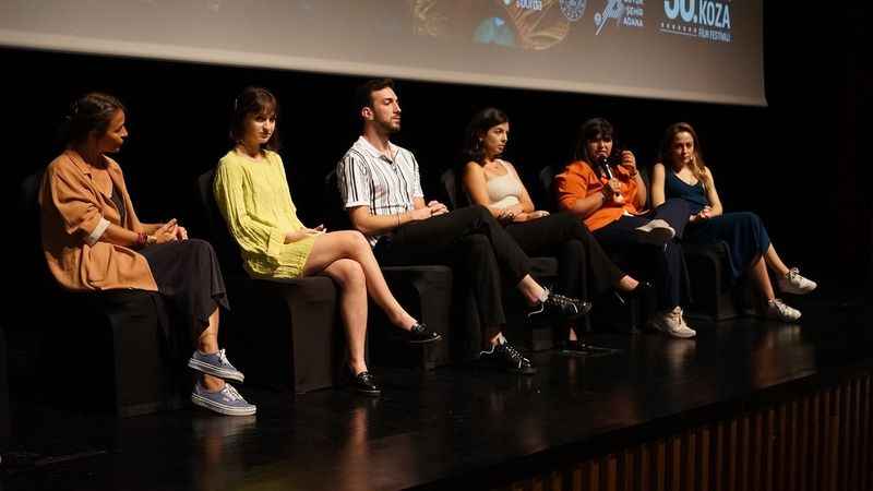 Altın Koza’da ulusal yarışma filmleri seyirci ile buluştu Altın Koza’da ulusal yarışma filmleri seyirci ile buluştu