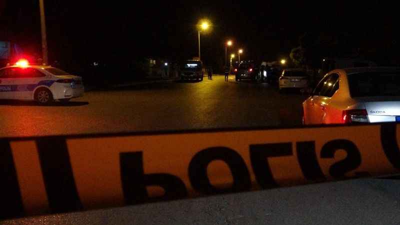 Antalya'da hurdacının eritmek istediği top mermisi patladı: 1 ölü, 1 yaralı Antalya'da hurdacının eritmek istediği top mermisi patladı: 1 ölü, 1 yaralı