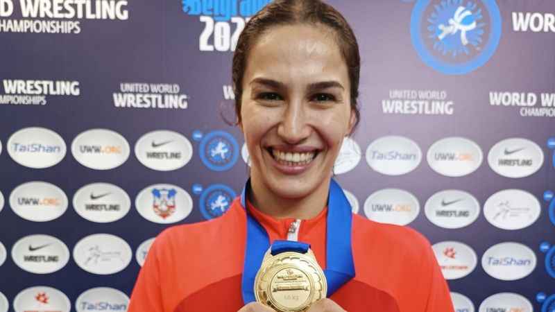 Buse Tosun Çavuşoğlu: "İnşallah olimpiyatlarda da ülkeme altın madalya kazandırırım" Buse Tosun Çavuşoğlu: "İnşallah olimpiyatlarda da ülkeme altın madalya kazandırırım"