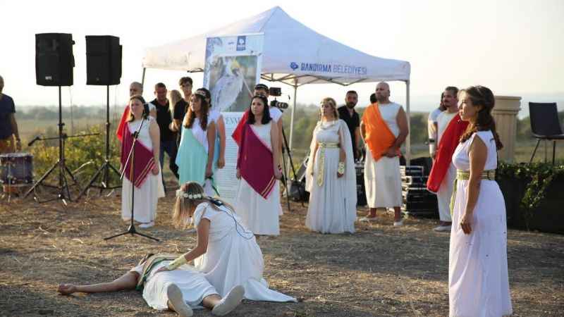 Daskyleion antik kentinde 6 bin yıl sonra ilk konser