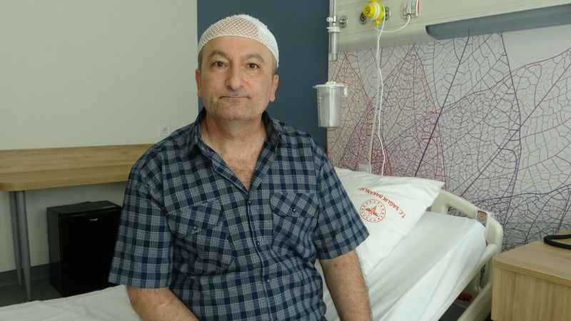 Beynindeki tümör "konuşarak" çıkarıldı