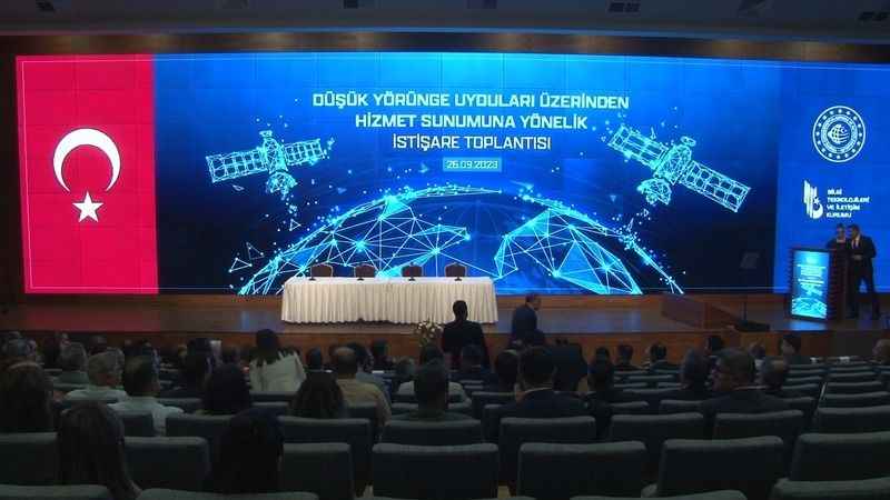 Starlink'in Türkiye'de faaliyet gösterebilmesi için paydaşlarla görüşmeler devam ediyor Starlink'in Türkiye'de faaliyet gösterebilmesi için paydaşlarla görüşmeler devam ediyor