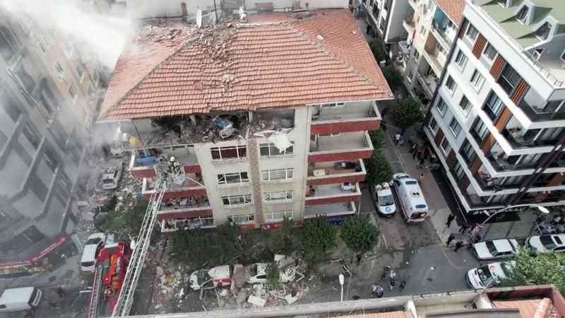 Bahçelievler’de doğalgaz patlaması: 2 ölü, 2’si ağır 4 yaralı