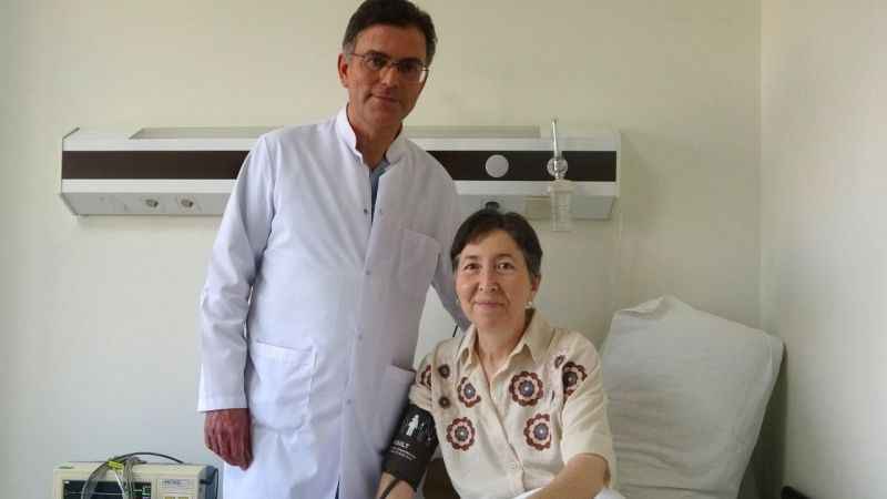 Karpuz büyüklüğündeki tümör göğsünü patlattı Karpuz büyüklüğündeki tümör göğsünü patlattı