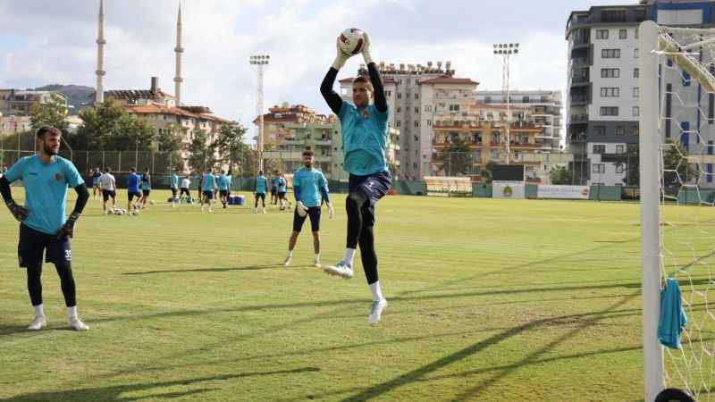 Alanyaspor, Adana Demirspor maçı hazırlıklarını tamamladı