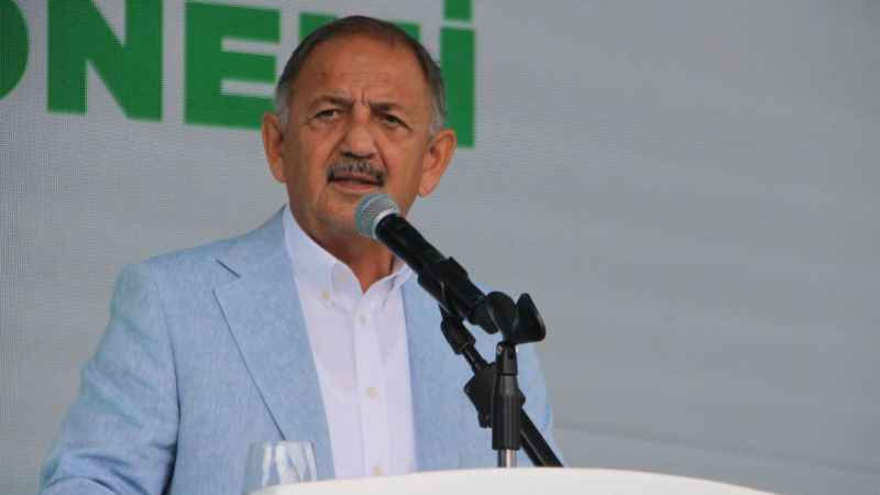 Bakan Özhaseki: “İçişleri Bakanlığı’na saldıran o köpekleri toprağa gömeceğiz ve inşallah bir daha oradan çıkamayacaklar”