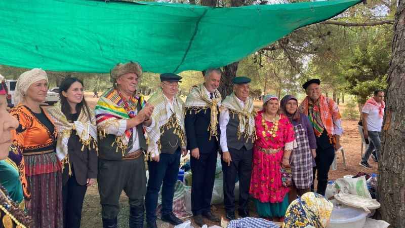 Muğla Yörükleri Düzeyn Yaylası'nda buluştu Muğla Yörükleri Düzeyn Yaylası'nda buluştu