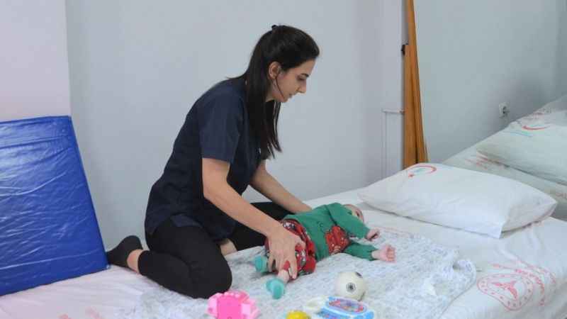 Çocuklar eğlenerek tedavi ediliyor Çocuklar eğlenerek tedavi ediliyor