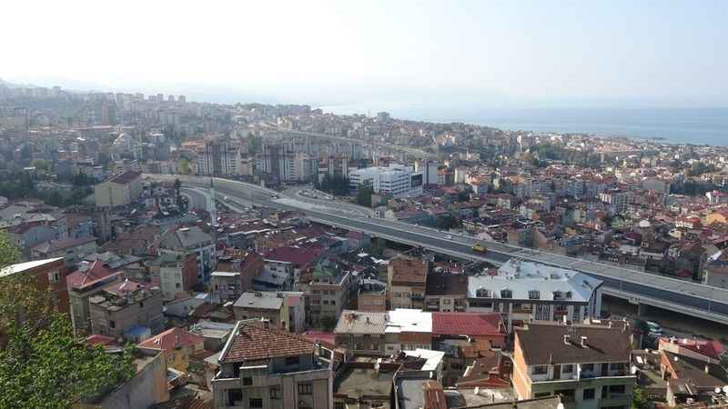Evlerini 'günlük kiraya' verenler ile ilgili başlatılan yasal düzenleme emlakçılar tarafından da olumlu karşılanıyor
