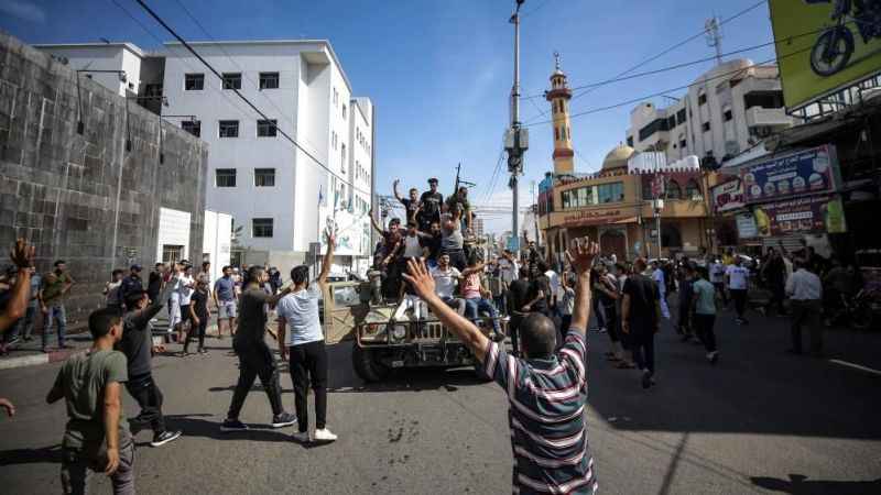 Hamas’tan İsrail’e tehdit: “Esirleri infaz etmeye başlayacağız”