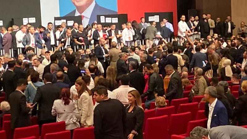 CHP'nin yeni İstanbul İl Başkanı Özgür Çelik oldu