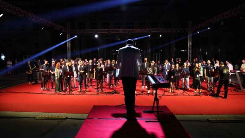 Dev orkestradan unutulmaz Cumhuriyet konseri Dev orkestradan unutulmaz Cumhuriyet konseri