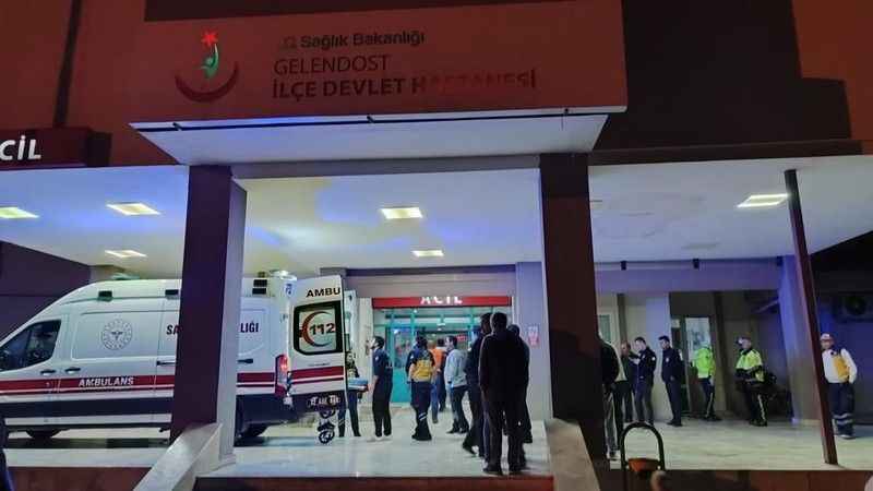 Isparta’da da tarım işçileri arasında çıkan kavgada silahlar patladı: 2’si ağır 5 yaralı