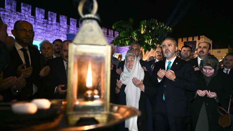Bursa'da 4 asırlık mevlevihanede 98 yıl sonra ilk sema Bursa'da 4 asırlık mevlevihanede 98 yıl sonra ilk sema