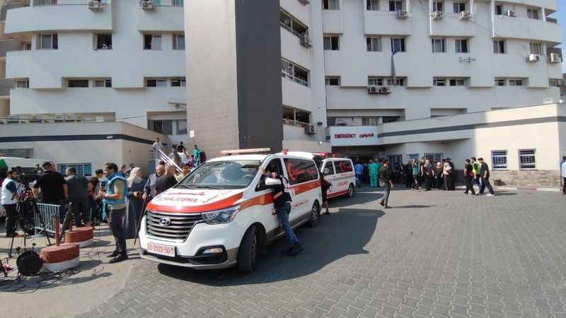 Gazze'deki yaralı siviller Şifa Hastanesi'nde yaşam savaşı veriyor Gazze'deki yaralı siviller Şifa Hastanesi'nde yaşam savaşı veriyor