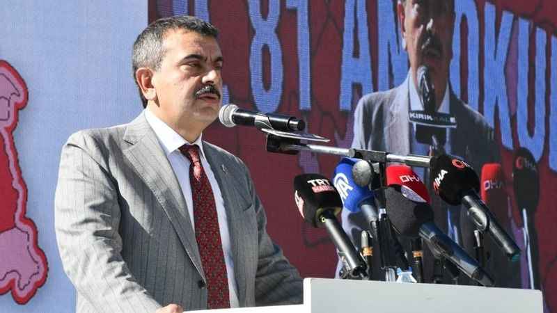 Bakan Tekin: 