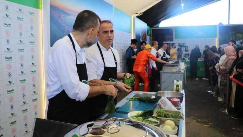 GastroRize Festivalinin gözdesi ‘Pepeçuralı Cheesecake’ GastroRize Festivalinin gözdesi ‘Pepeçuralı Cheesecake’