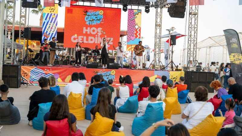2. Mersin Gençlik Festivali başladı 2. Mersin Gençlik Festivali başladı