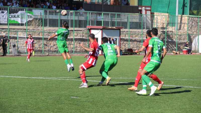 Bölgesel Amatör Lig: Rüstempaşaspor: 0 - 12 Bingölspor: 3 Bölgesel Amatör Lig: Rüstempaşaspor: 0 - 12 Bingölspor: 3