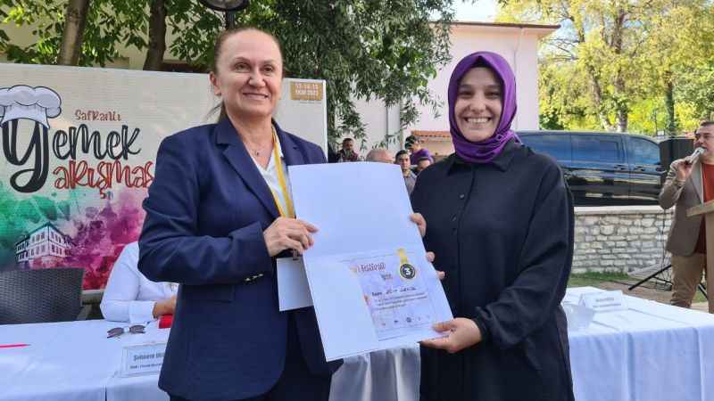 Safranlı Yemek Yarışması yapıldı Safranlı Yemek Yarışması yapıldı