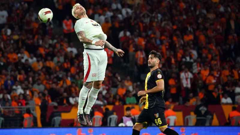 Kafa vuruşu futbolcularda alzaymır riskini 2 kat artırıyor Kafa vuruşu futbolcularda alzaymır riskini 2 kat artırıyor