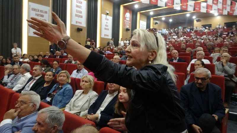 CHP’nin Çanakkale İl Kongresi'nde gergin anlar yaşandı