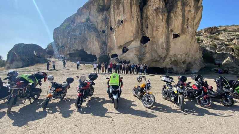 Motosiklet sevdalıları Afyonkarahisar’ı keşfetti