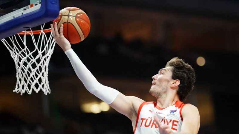 Cedi Osman: "Ben milli formayı reddetmedim"