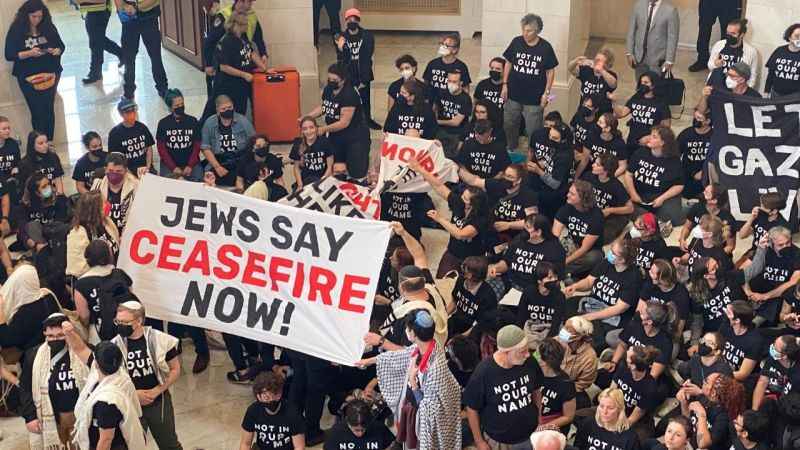 ABD’li Yahudilerden ABD Kongresi'nde “ateşkes” için oturma eylemi