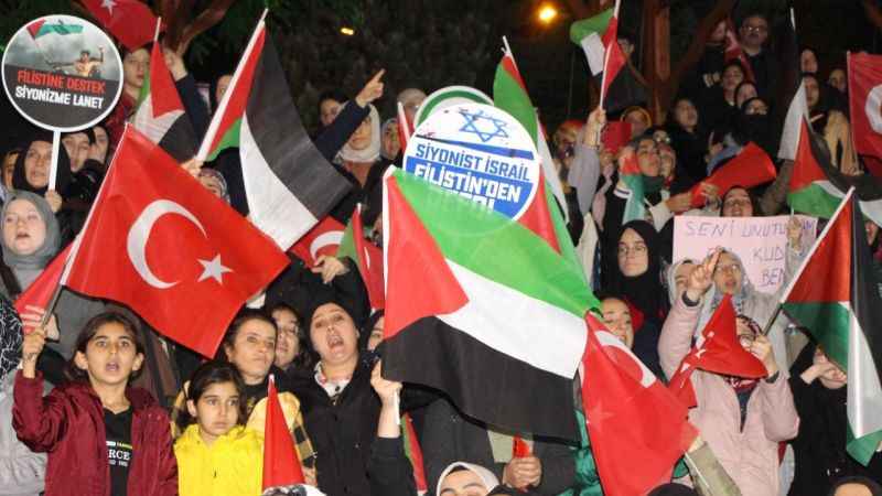 İsrail’in Gazze’deki hastane saldırısı Amasya’da protesto edildi