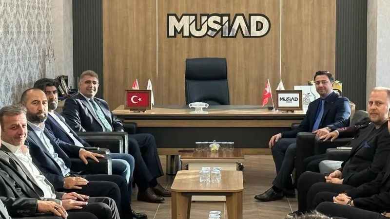 MÜSİAD Düzce yönetimi Vali Aslan’ı ağırladı MÜSİAD Düzce yönetimi Vali Aslan’ı ağırladı