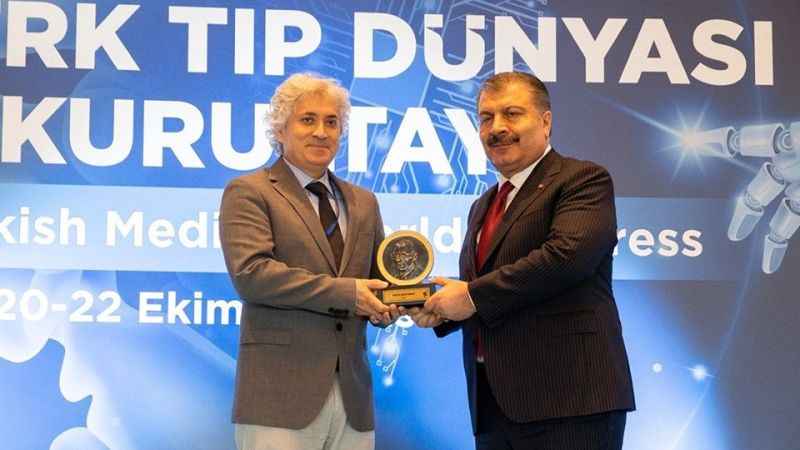 Prof. Dr. Ömer Özkan’a, TÜSEB Aziz Sancar Bilim Ödülü Prof. Dr. Ömer Özkan’a, TÜSEB Aziz Sancar Bilim Ödülü