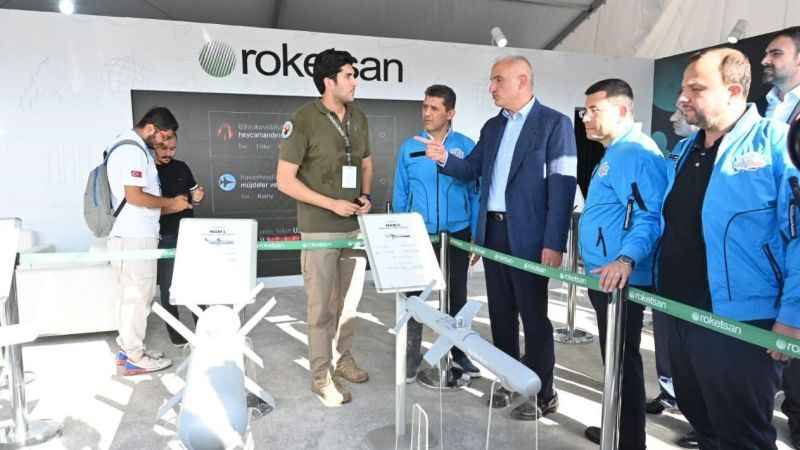 Bakan Ersoy: “Kepez Bilimfest diğer şehirlere örnek olmalı” Bakan Ersoy: “Kepez Bilimfest diğer şehirlere örnek olmalı”
