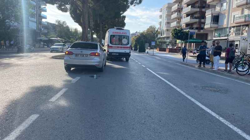 Yeni aldığı motosikletle kaza yapan sürücü ve arkadaşı yaralandı Yeni aldığı motosikletle kaza yapan sürücü ve arkadaşı yaralandı