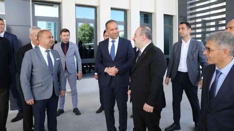 Mustafa Varank, Niğde Belediyesi’ni ziyaret etti