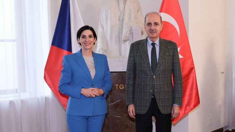Numan Kurtulmuş, Çekya Temsilciler Meclisi Başkanı Adamova ile görüştü
