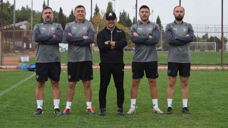 Bucaspor 1928’de ikinci Cüneyt Dumlupınar dönemi resmen başladı Bucaspor 1928’de ikinci Cüneyt Dumlupınar dönemi resmen başladı