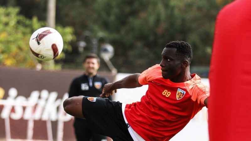Kayserispor deplasmanda karşılaşacağı Hatayspor maçının hazırlıklarını tamamladı Kayserispor deplasmanda karşılaşacağı Hatayspor maçının hazırlıklarını tamamladı