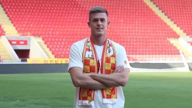 Göztepe, Avustralyalı Marko Kvasina ile yollarını ayırdı Göztepe, Avustralyalı Marko Kvasina ile yollarını ayırdı