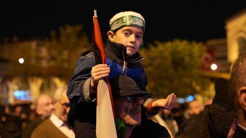 Gazze'de ölenler için Düzce'de Kur’an-ı Kerim okundu