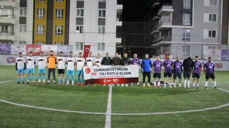 Ağrı’daki futbol turnuvasının şampiyonu Çanakkale Spor