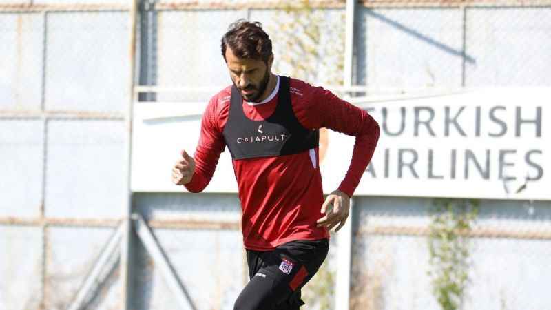 Sivassporlu futbolcu Caner Osmanpaşa’nın acı günü
