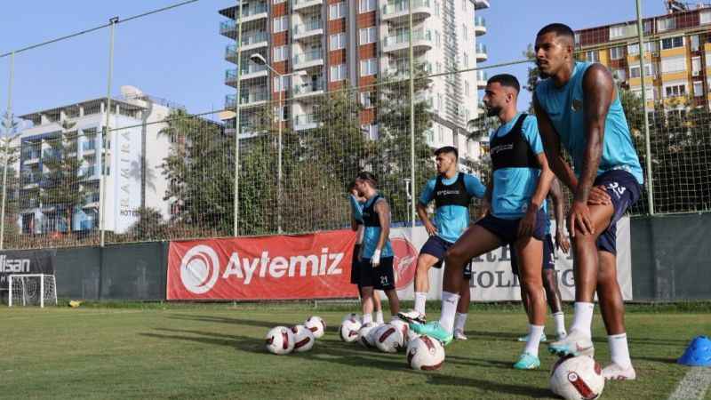 Corendon Alanyaspor kupada karşılaşacağı Kütahyaspor hazırlıklarına başladı