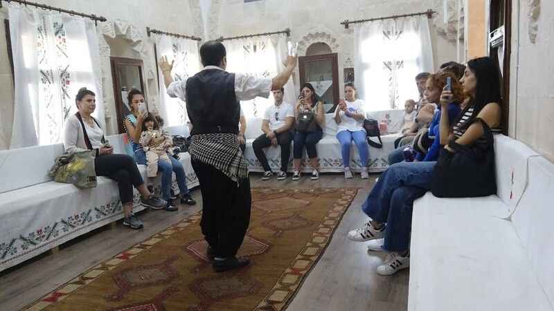 Tarihi kent Mardin'de sonbahar yoğunluğu Tarihi kent Mardin'de sonbahar yoğunluğu