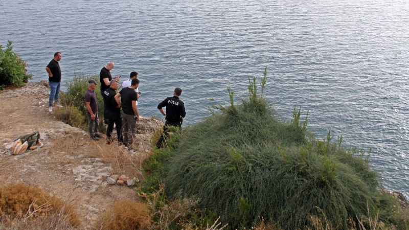 Antalya falezlerde bir kadın cesedi bulundu