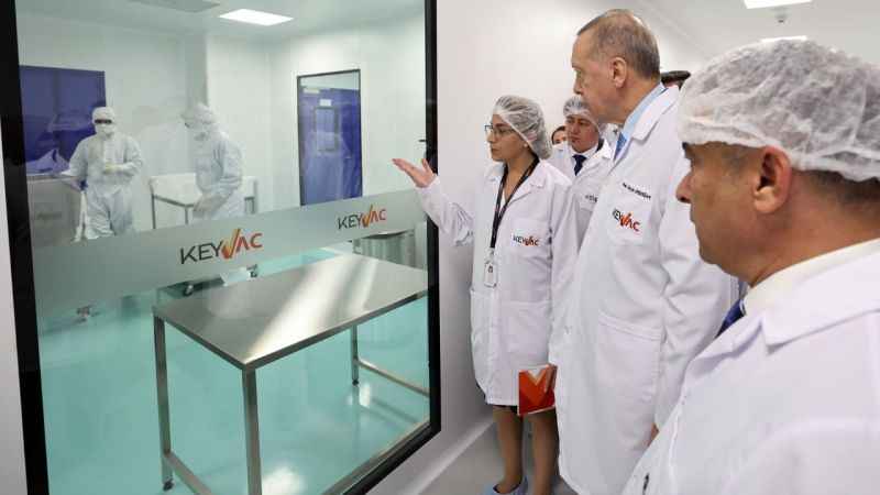 Cumhurbaşkanı Erdoğan: "Hepatit A aşısı ülkemizde de üretilecek" Cumhurbaşkanı Erdoğan: "Hepatit A aşısı ülkemizde de üretilecek"