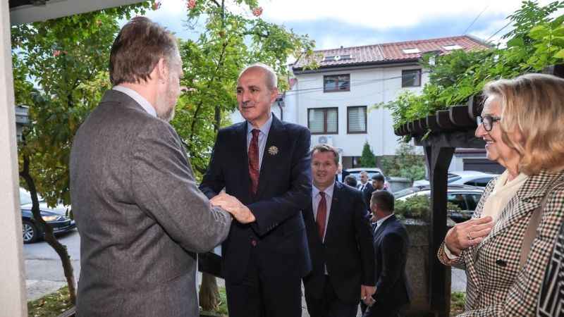 TBMM Başkanı Kurtulmuş, SDA Genel Başkanı İzetbegoviç ile bir araya geldi TBMM Başkanı Kurtulmuş, SDA Genel Başkanı İzetbegoviç ile bir araya geldi