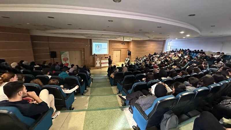 Her yıl organ bulamayan 2 bin 500 kişi hayatını kaybediyor Her yıl organ bulamayan 2 bin 500 kişi hayatını kaybediyor