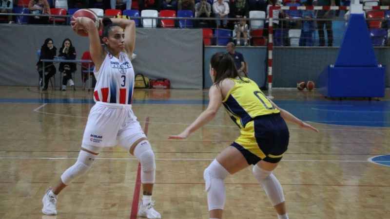 Türkiye Kadınlar Basketbol Ligi: Zonguldak Spor Basket 67: 88 - Fenerbahçe: 75 Türkiye Kadınlar Basketbol Ligi: Zonguldak Spor Basket 67: 88 - Fenerbahçe: 75